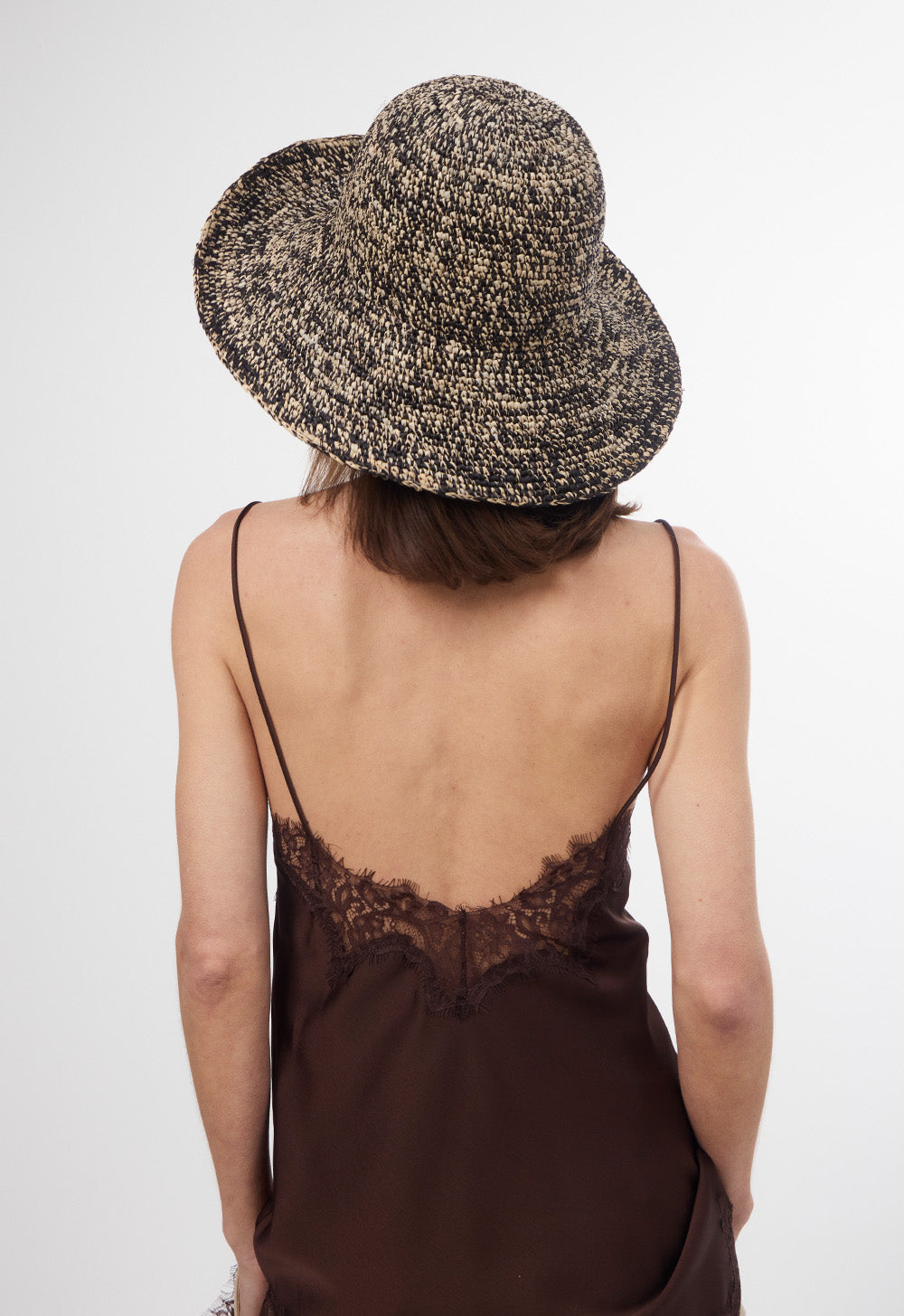 Izzy Sunhat