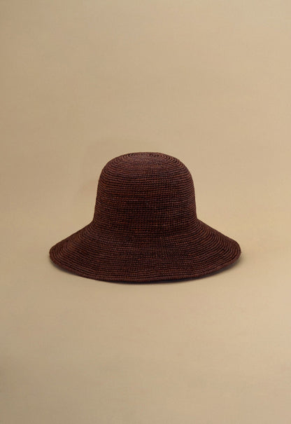 Izzy Sunhat