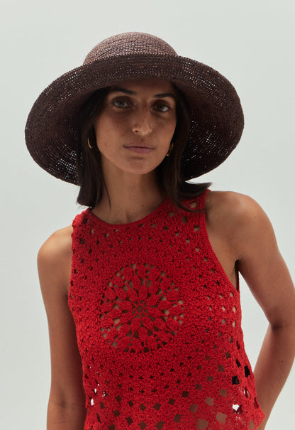 Izzy Sunhat