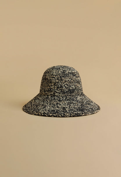Izzy Sunhat