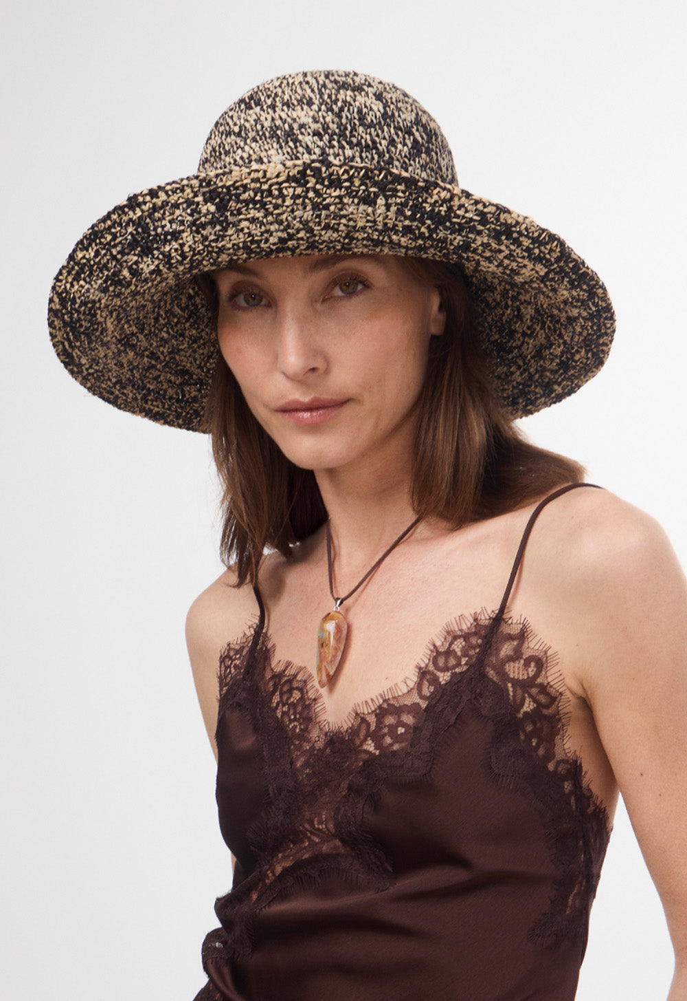 Izzy Sunhat