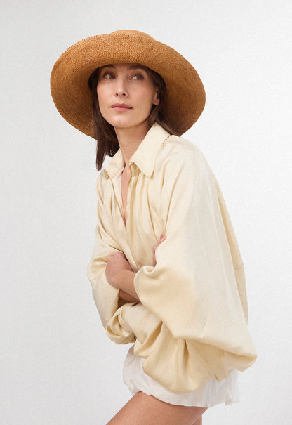Izzy Sunhat